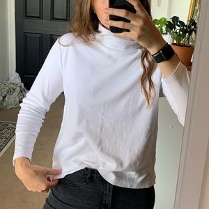 Everlane White Turtleneck